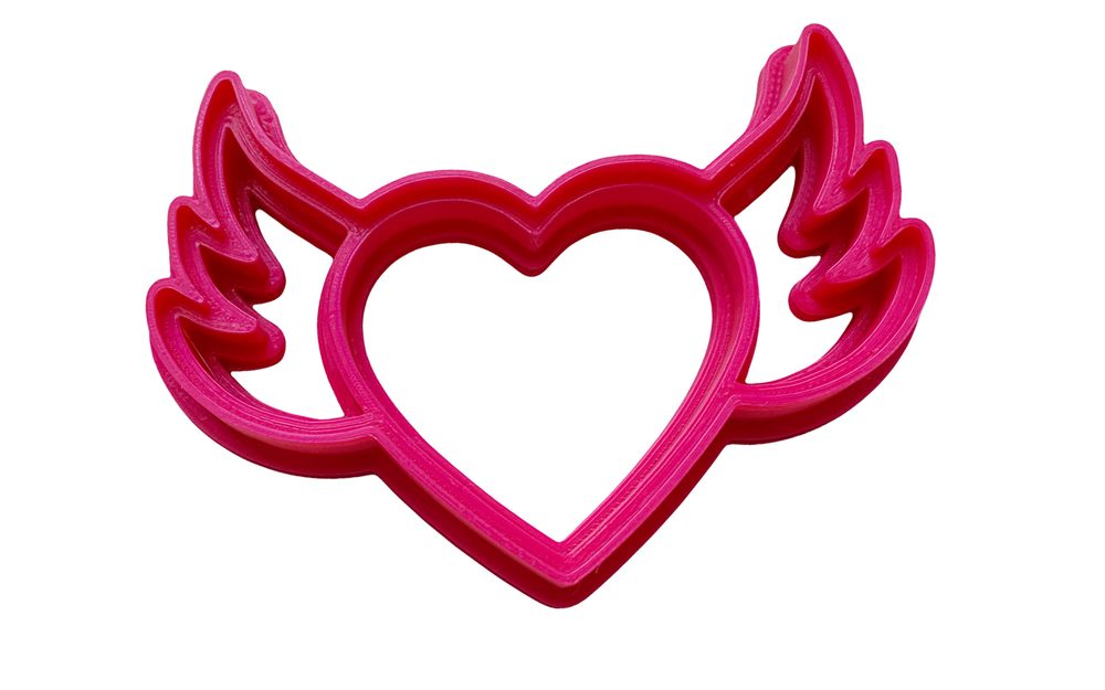 Szív szárnyakkal sütivágó - 3D nyomtatás - Dortmarket